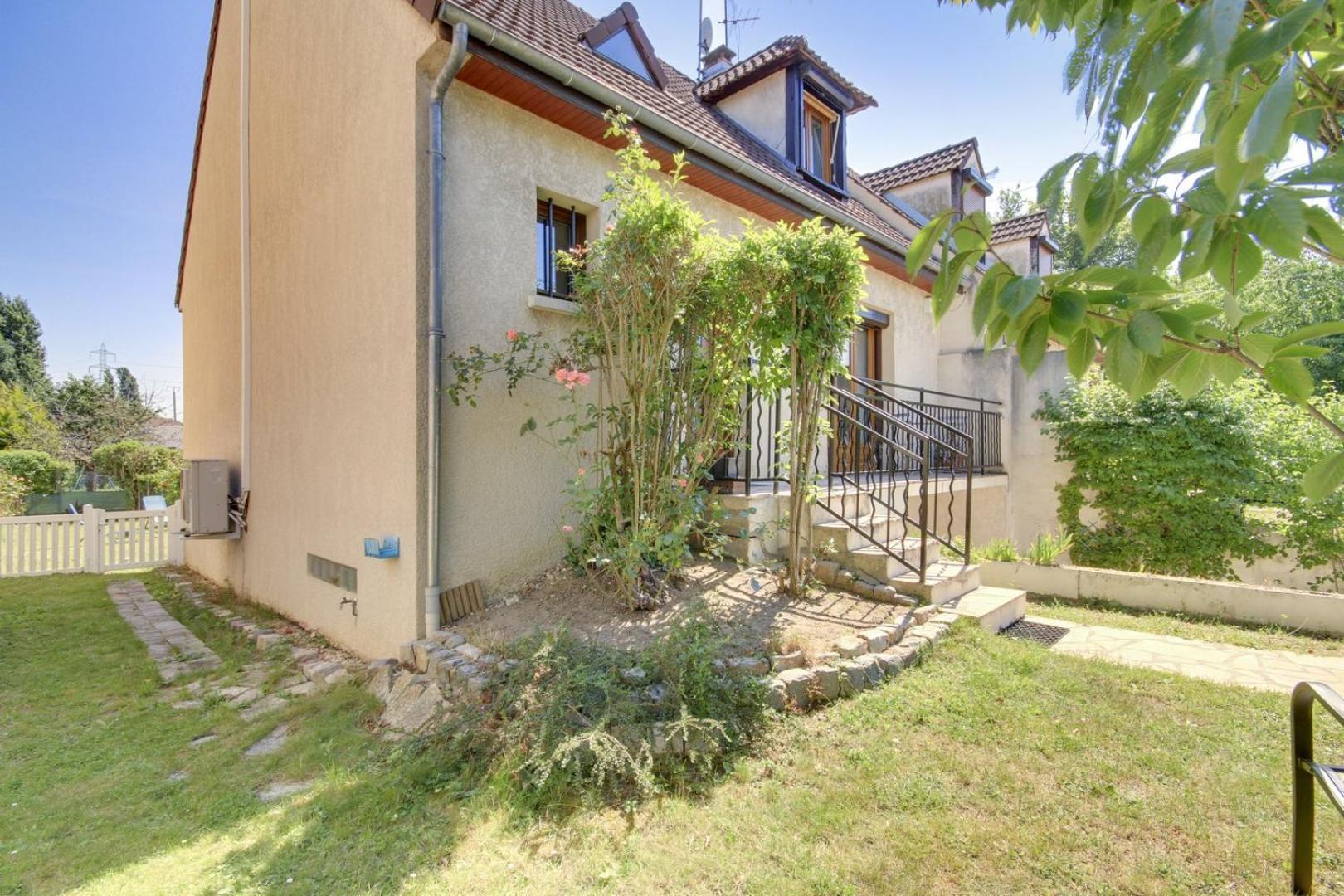 Authentique Demeure Familiale A Neuilly-Sur-Marne酒店 外观 照片